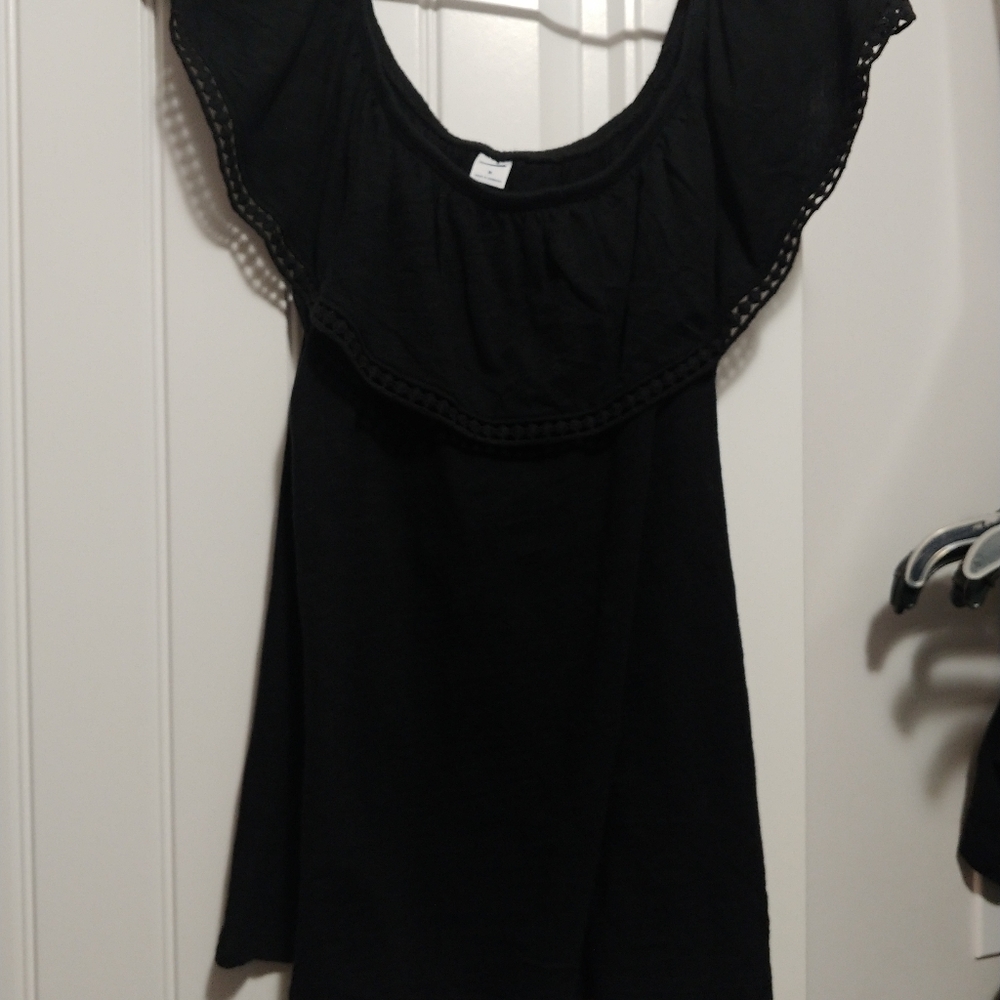 ** NWT Old Navy Black Top
